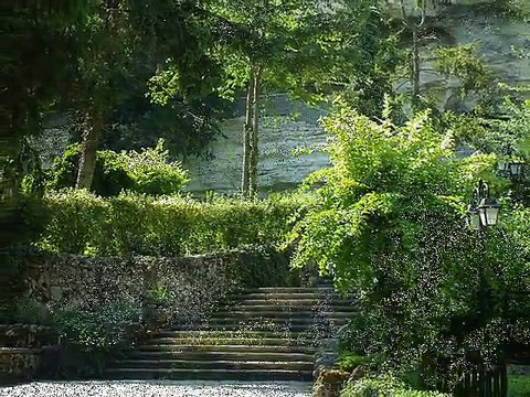 Отдых в Болгарии - скальный монастырь Аладжа