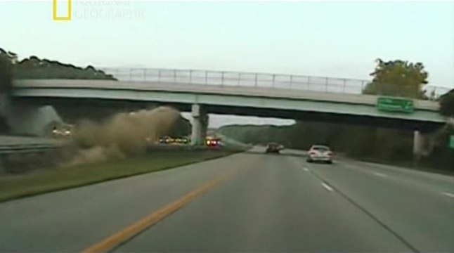 Несокрушимые 04. Авария с летящей машиной / The Indestructibles (2011) National Geographic