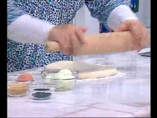 قالب الخبز بالبيض - دبابيس دجاج مقرمشة - عرقسوس |على قد الأيد حلقة كاملة