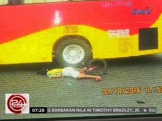 24 Oras: Lalaking siklista, patay matapos masagi at pumailalim sa bus