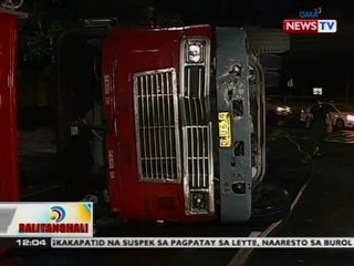 BT: Truck, tumagilid sa kalsada matapos daw pumalya ang silinyador nito