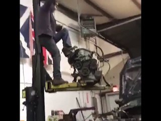Finally, a 1-step guide to installing an engine