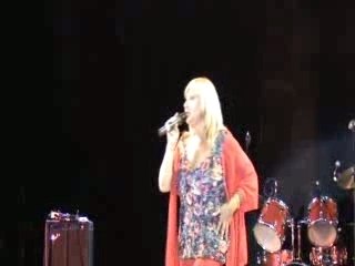 Cristina Stop - Cambiemos el color del cielo