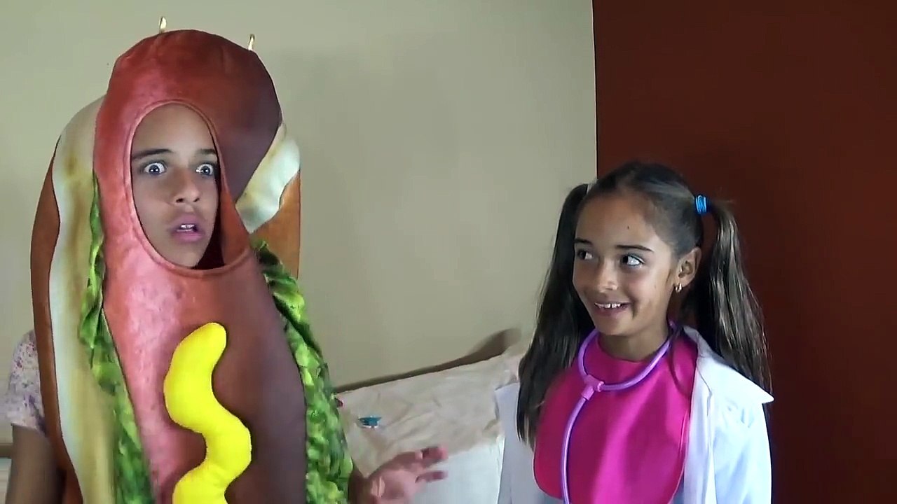 DOC MCSTUFFINS BAD BABY GIVES SKELETON A NEEDLE w/ Frozen Elsa SUPERGIRL Batgirl WONDER WOMAN IRL