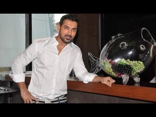 John Abraham Talks About His Martial Arts Training