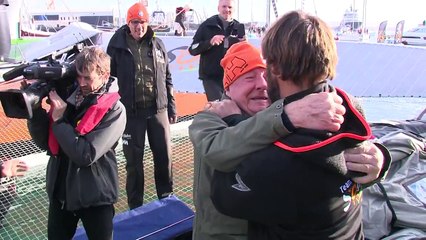 Tour du Monde Sodebo J 50  - l'arrivée à Brest-h2j3vAr6p1I