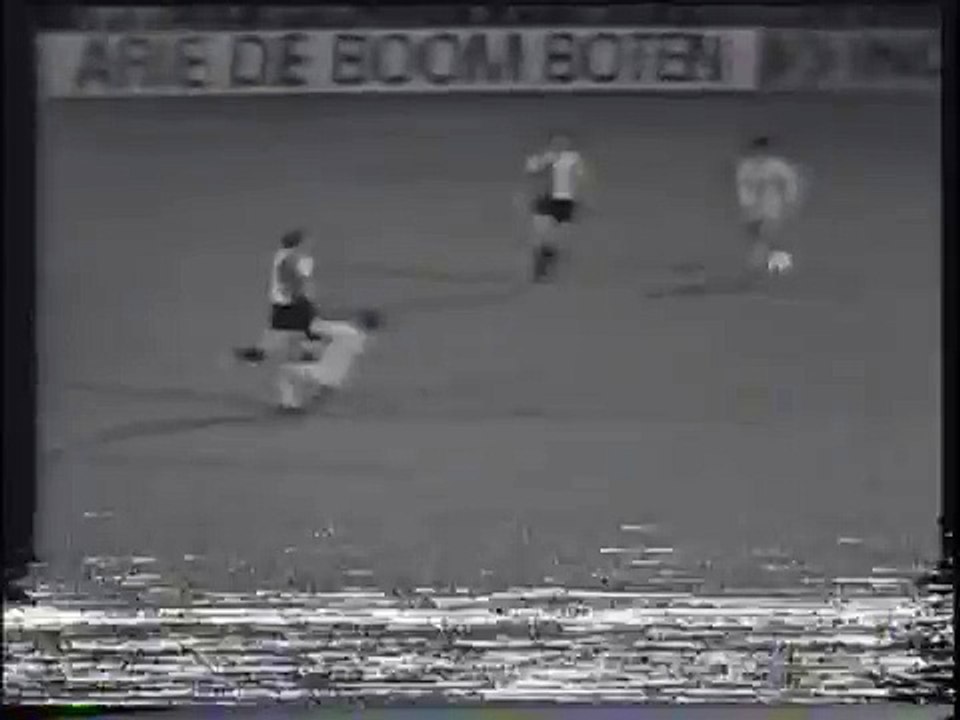 10.04.1974 - 1973-1974 UEFA Cup Semi Final 1st Leg Feyenoord 2-1 VfB Stuttgart