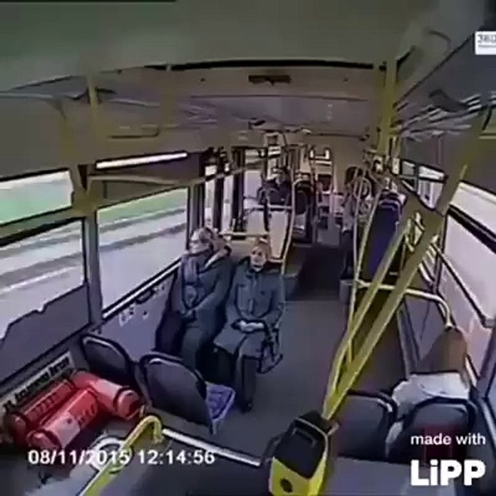 Very Dangerous Bus Accident