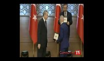 Şener Şen Cumhurbaşkanlığı ödülünü 'toplumsal barışa' adadı