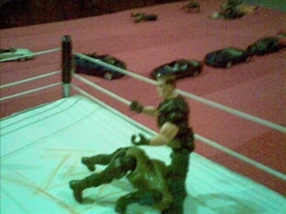 .rhyno v.s Jeff "The Extreme" Sina