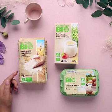 Recette facile - Gâteau roulé à la confiture de lait (tutoriel)-ULDcTJVrszc