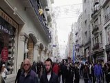 Roboski'yi Hatırlatmak İçin İstanbul, İstiklal Caddesi'nde Yapılan Yaratıcı Eylem...