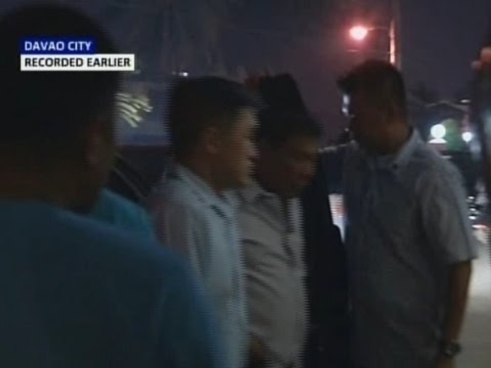 Saksi: Duterte, dumalaw sa burol ng ama ni incoming Health Sec. Ubial