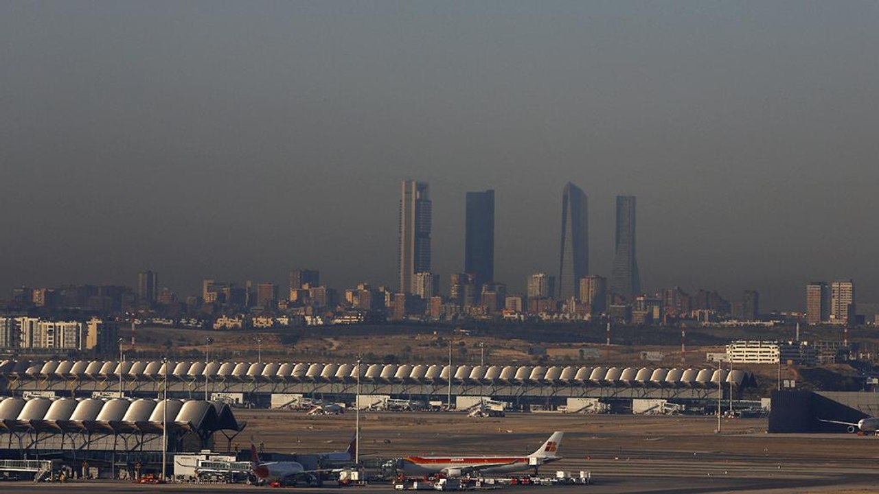 Madrid im smog: fahrverbote und geschwindigkeitsbegrenzung