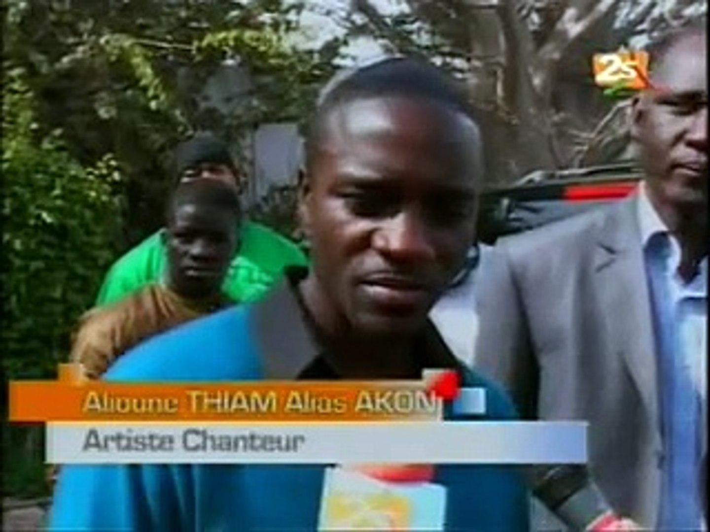 Akon in  touba