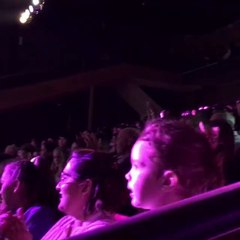 El polaco cantando en Abracadabra y Oli baila en la Butaca - 27 de Diciembre