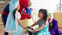 Frozen Elsa & Spiderman motorcyclists and automobiles Joker kidnapped princess Motorcycle & Car toy