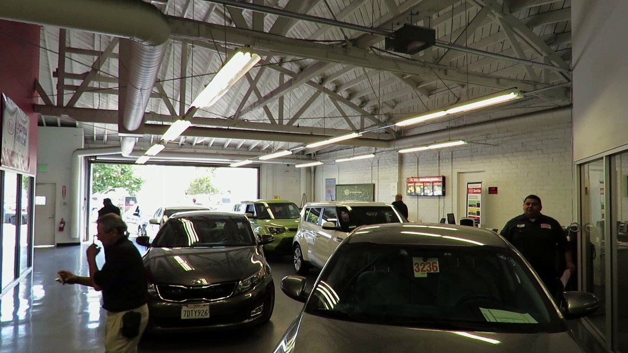 Kia Service Los Angeles, CA | Best Service Shop Los Angeles, CA