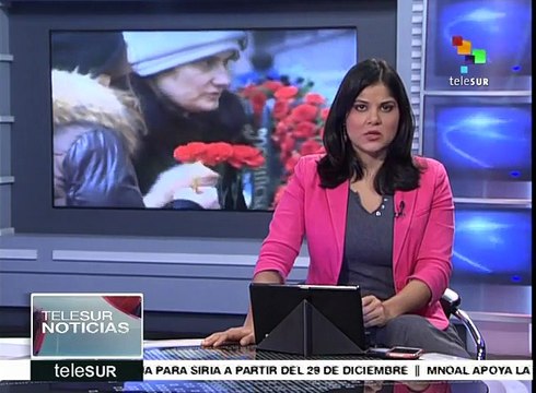 Continúan homenajes en Moscú a víctimas de avión siniestrado