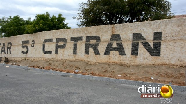 Comandante da 5ª CPTran detalha operação de fim de ano e faz balanço de 2016