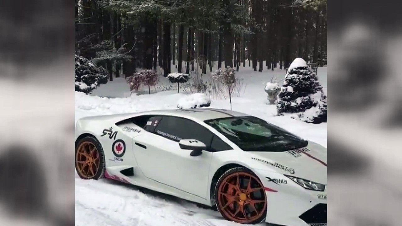 Lamborghini in snow