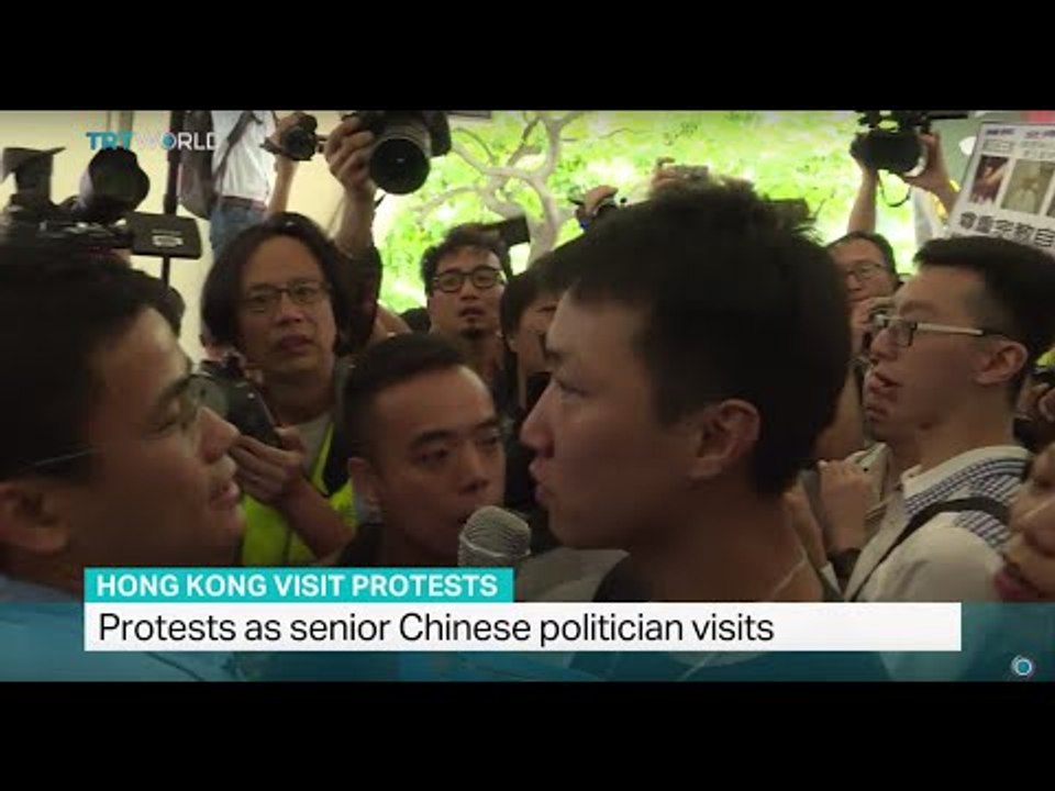 Protests as senior Chinese politician visits Ho...