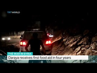 Descargar video: Daraya receives first food aid in four years, Oliver Whitfield-Miocic reports