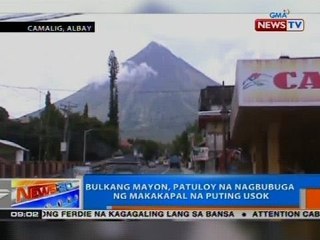 Bulkang Mayon, patuloy na nagbubuga ng makakapal na puting usok