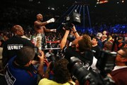 Conor McGregor-Floyd Mayweather 'highly unlikely,' but Dana White won't say 'never'