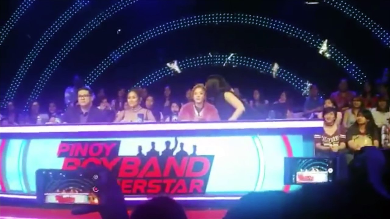 SANDARA CRYING AT PBS AFTER 2NE1 DISBAND (ENGLISH SUB) #KennyBoySLay