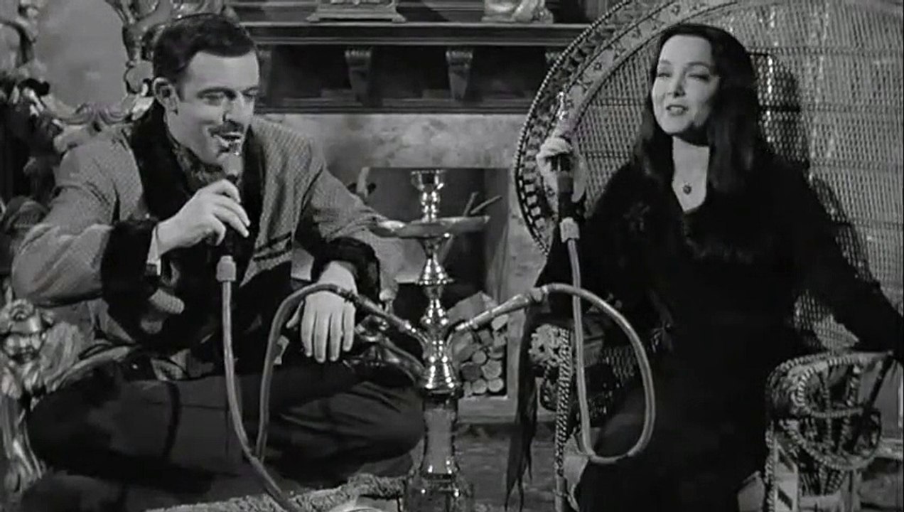 Addams Family S1 E27 - The Addams Family and the Spaceman (04-02-65)