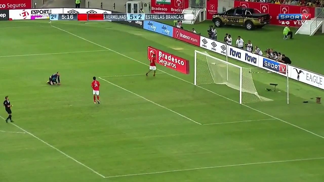 Neymar second Goal Estrelas Vermelhas 5 x 2 Estrelas Brancas 2016 HD