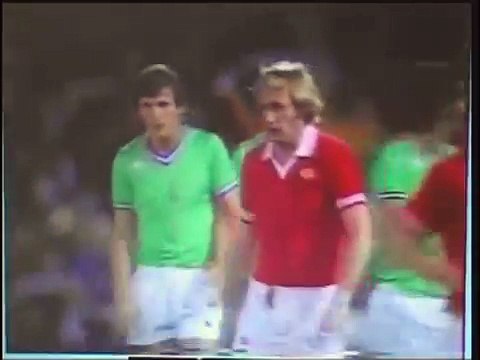 05.10.1977 - 1977-1978 UEFA Cup Winners' Cup 1st Round 2nd Leg Manchester United 2-0 AS Saint-Etienne