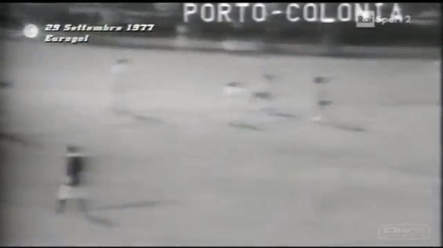 28.09.1977 - 1977-1978 UEFA Cup Winners' Cup 1st Round 1st Leg FC Porto 1-0 1. FC Köln
