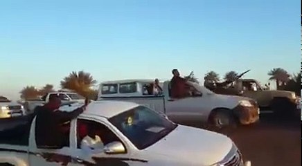 استقبال حاشد لسلطان التبو اوروزي بركاي في مدينة القطرون جنوب ليبيا-F8D8z1W1sAI