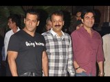 Salman Khan, Arbaaz Khan,Sanjay Dutt, Prithviraj Chavan At Baba Siddiqui's Iftaar Party