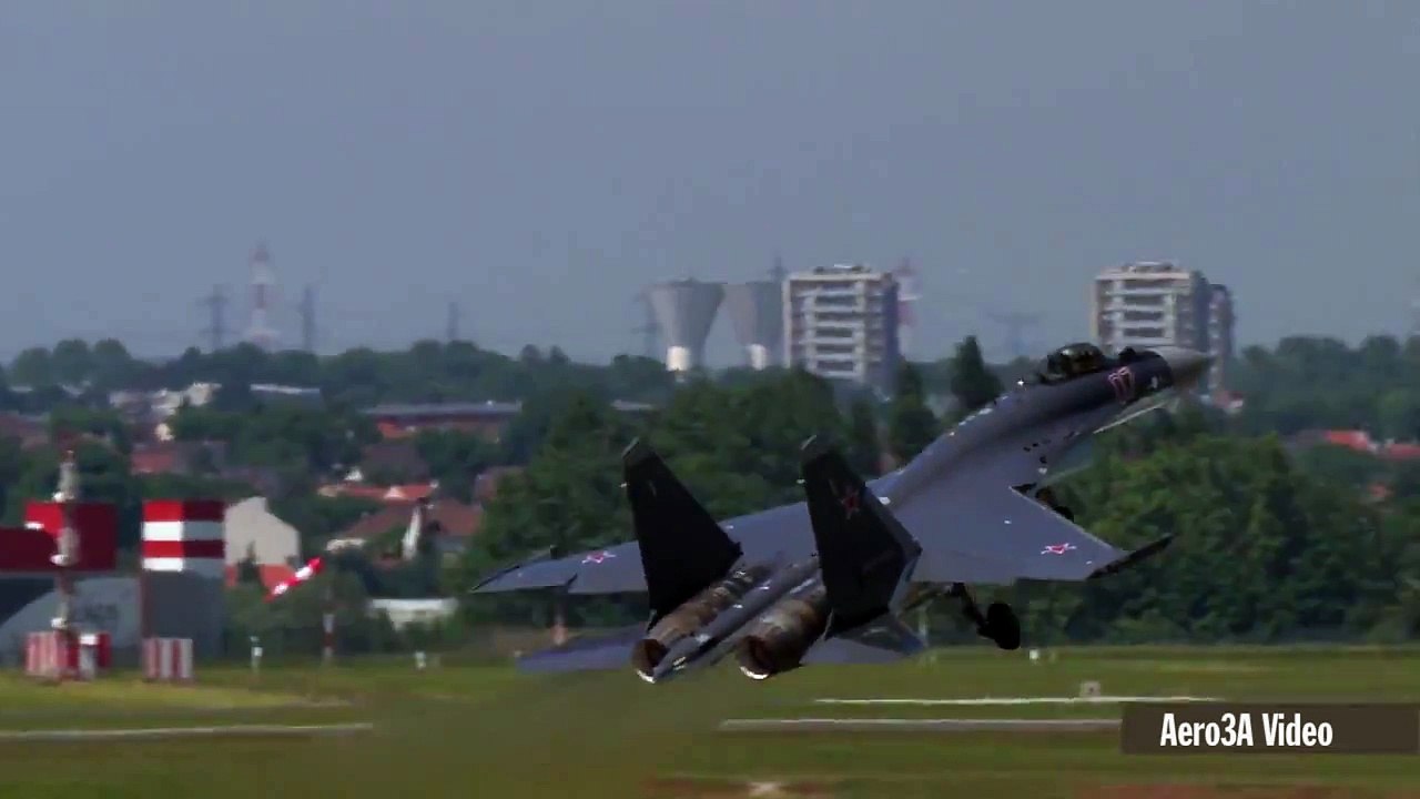Paris Air Show 2013- Sukhoi Su-35S _ Defense News_HD