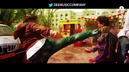 Aao Raja - Gabbar Is Back _ Chitrangada Singh _ Yo Yo Honey Singh & Neha Kakkar