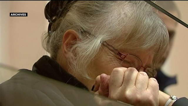 Франция: президент помиловал убившую мужа женщину