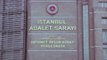 Juzgados en Turquía la novelista Asli Erdogan y otros ocho intelectuales por su artículos en la prensa