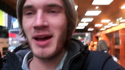 NEW YORK VLOG - Fri Saturdays With PewDiePie