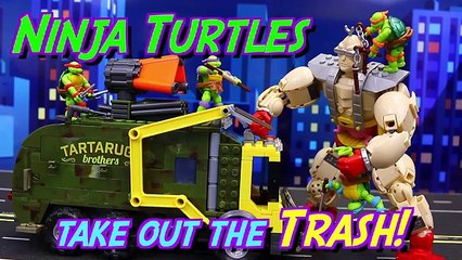Teenage Mutant Ninja Turtles Mega Bloks Battle Truck Fights Classic Krang and Robot Destroying City