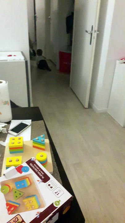 jules sur skate noël 2016 1er essai