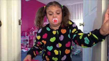 Bad Baby Victoria vs Hungry Vacuum Part 2 Annabelle Freak Daddy Toy Freaks-2OX-Fb4o3mM