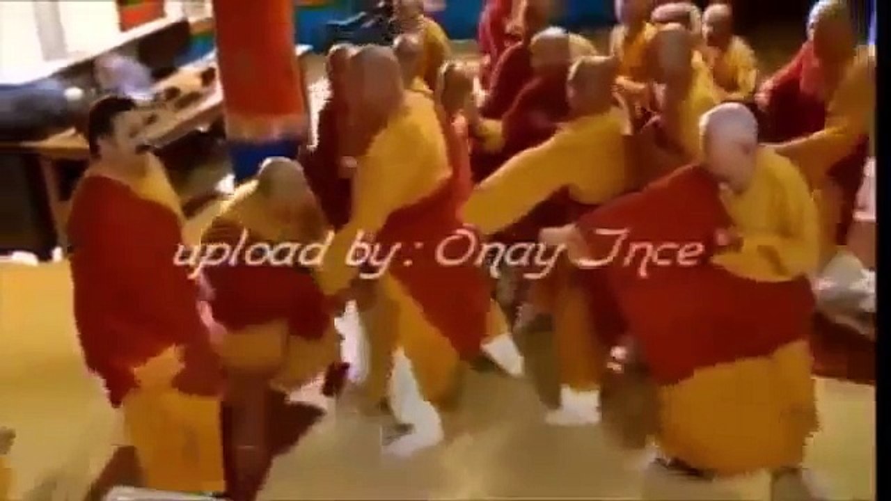 Şafak Sezer Gelmiş Geçmiş En Komik Küfürlü Sahneler Bipsiz!!! +18