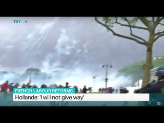 Francois Hollande will not back labour reforms