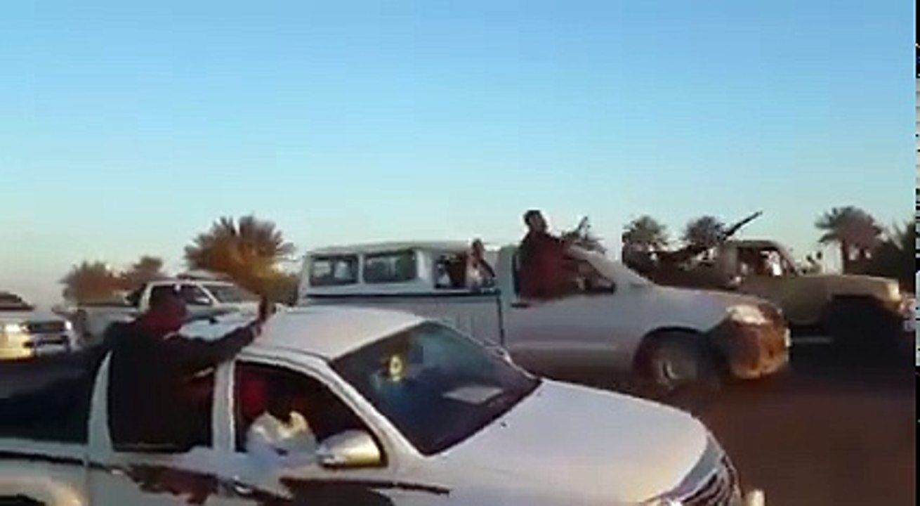 استقبال حاشد لسلطان التبو اوروزي بركاي في مدينة القطرون جنوب ليبيا-F8D8z1W1sAI