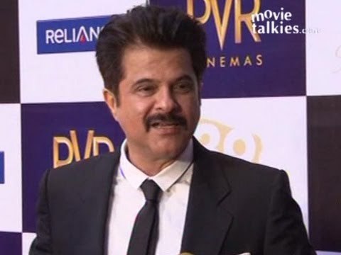 Sanjay Dutt and Anil Kapoor talk about Vidhu Vinod Chopra at the Film Festival Red Carpet