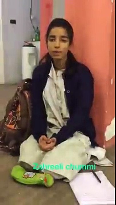 Sahil pe Khary ho tumehin kia gham Ghazal