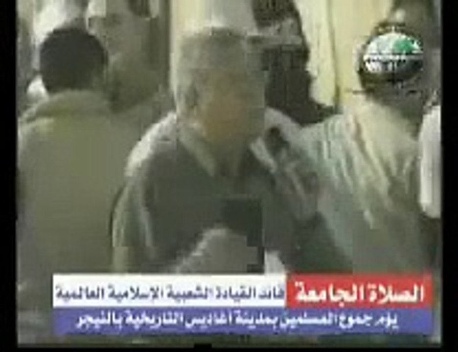 الزعيم معمر القذافي مع جموع المسلمين في النيجر-l1qv4Tvpj8g